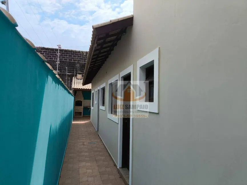Foto 1 de Casa com 2 quartos à venda, 125m2 em Itanhaem - SP