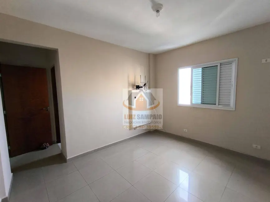Apartamento com 3 quartos para alugar, 124m2 em Centro, Itanhaem - SP - imagem 2 Foto 2 de Apartamento com 3 quartos para alugar, 124m2 em Centro, Itanhaem - SP