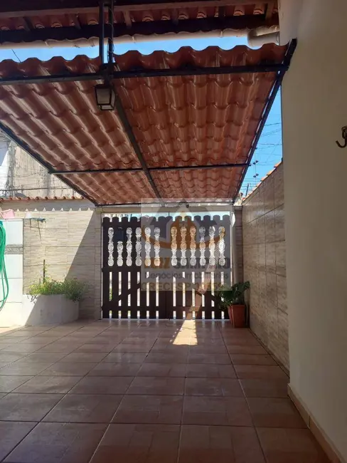 Foto 4 de Casa com 2 quartos à venda, 125m2 em Itanhaem - SP