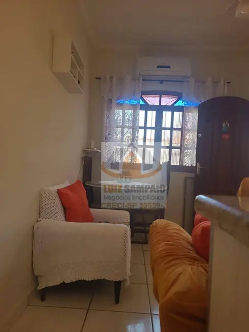 Foto 7 de Casa com 2 quartos à venda, 125m2 em Itanhaem - SP