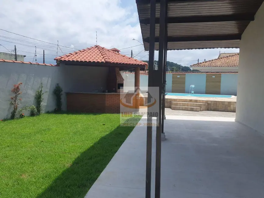 Foto 3 de Casa com 3 quartos à venda, 454m2 em Itanhaem - SP
