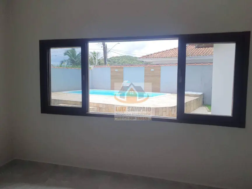 Foto 4 de Casa com 3 quartos à venda, 454m2 em Itanhaem - SP