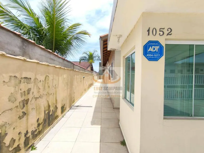 Foto 4 de Casa com 2 quartos à venda, 115m2 em Itanhaem - SP