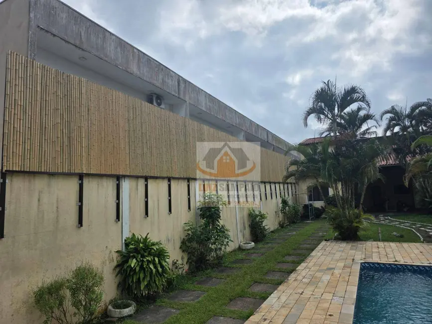 Foto 3 de Casa com 4 quartos à venda, 500m2 em Itanhaem - SP