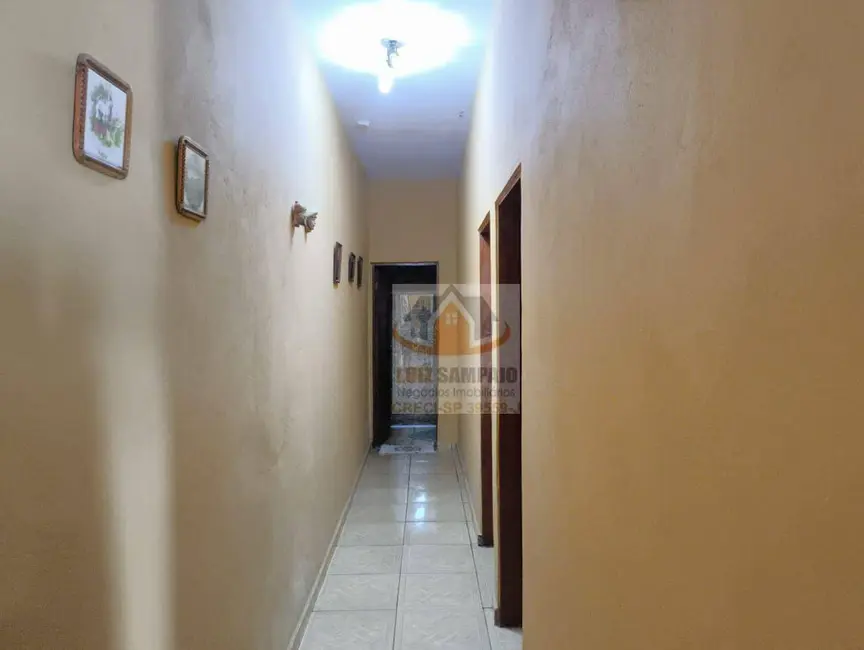 Foto 9 de Casa com 3 quartos à venda, 206m2 em Itanhaem - SP