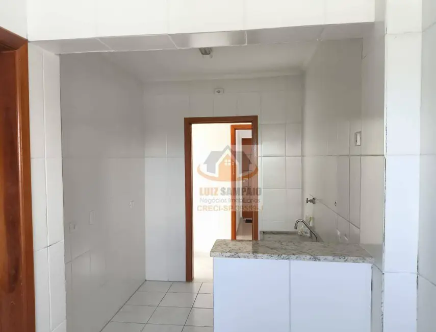 Foto 4 de Apartamento com 3 quartos para alugar, 124m2 em Centro, Itanhaem - SP