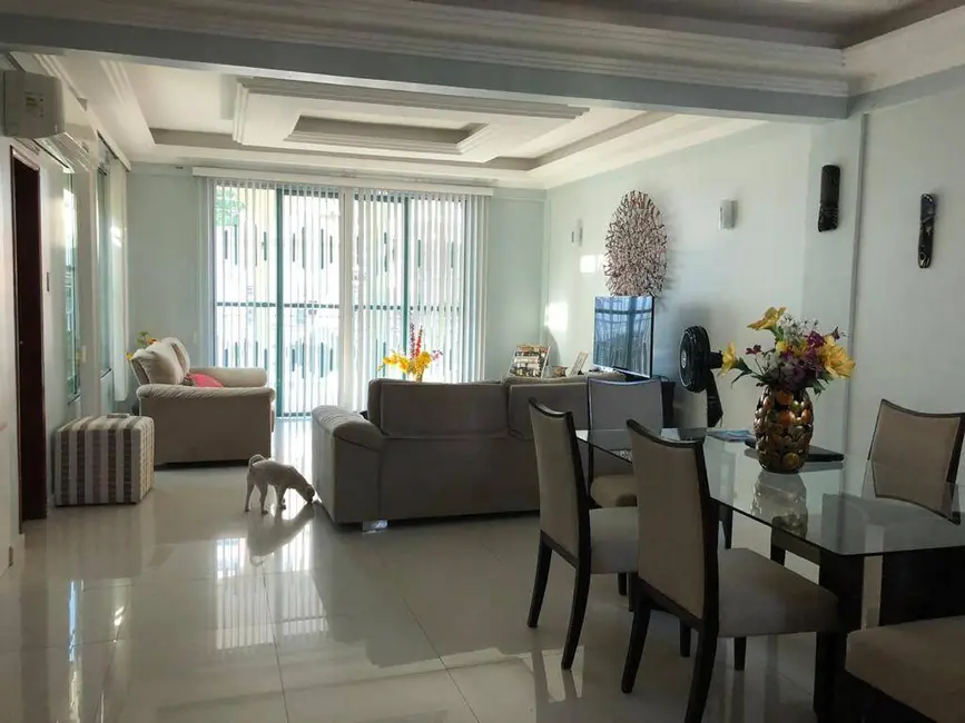 Foto 2 de Apartamento com 3 quartos à venda, 220m2 em Centro, Manaus - AM