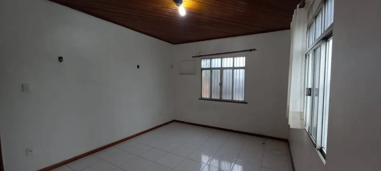 Foto 6 de Apartamento com 2 quartos para alugar, 50m2 em São Jorge, Manaus - AM
