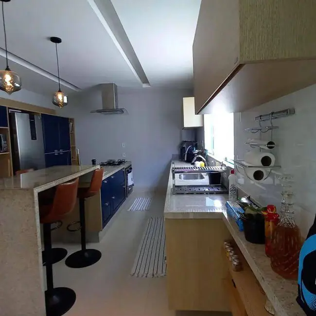 Casa de Condomínio com 3 quartos à venda, 600m2 em Ponta Negra, Manaus - AM - imagem 6 Foto 6 de Casa de Condomínio com 3 quartos à venda, 600m2 em Ponta Negra, Manaus - AM