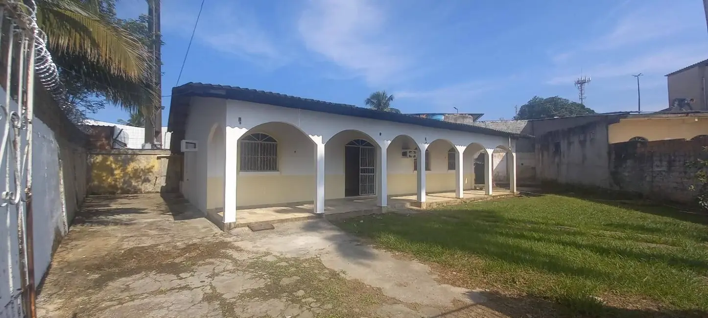 Foto 2 de Casa com 3 quartos à venda e para alugar, 300m2 em Lírio do Vale, Manaus - AM