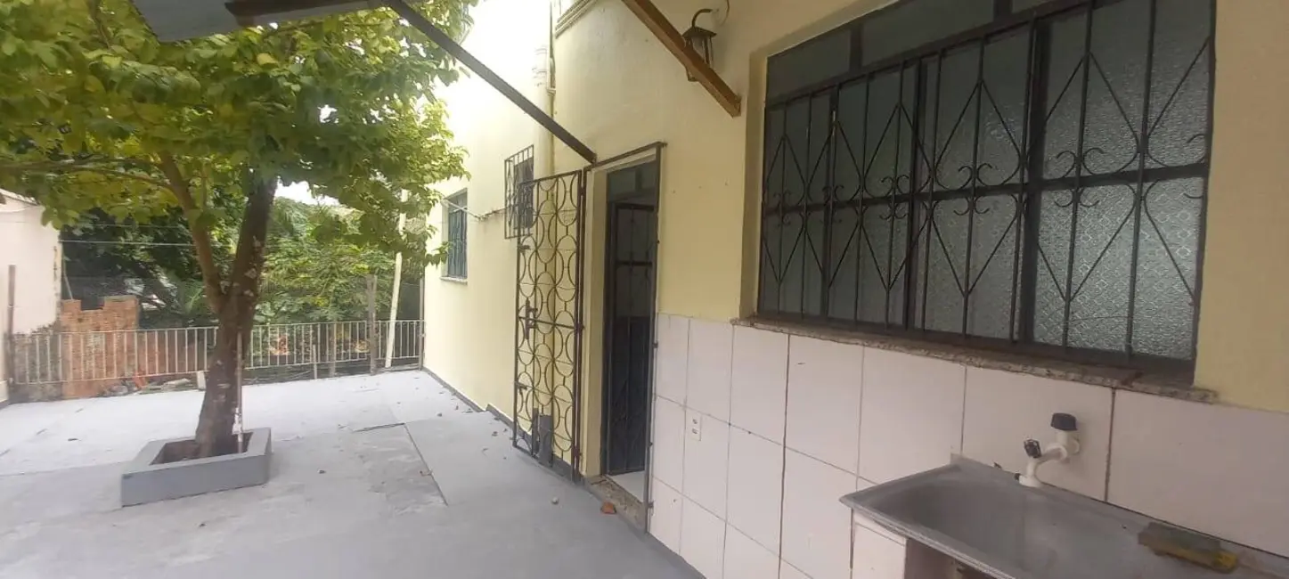 Foto 8 de Casa com 2 quartos para alugar em São Jorge, Manaus - AM