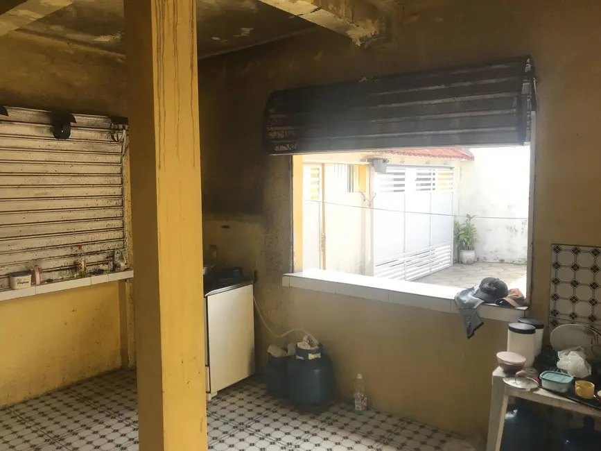 Casa com 4 quartos à venda, 384m2 em Planalto, Manaus - AM - imagem 4 Foto 4 de Casa com 4 quartos à venda, 384m2 em Planalto, Manaus - AM