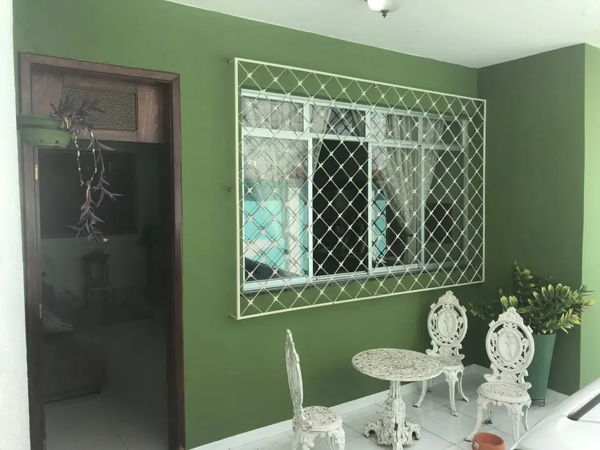 Foto 1 de Casa com 3 quartos à venda e para alugar, 450m2 em Santo Antônio, Manaus - AM