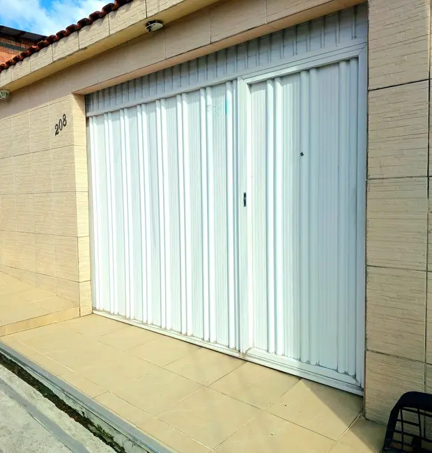 Foto 2 de Casa com 2 quartos à venda, 190m2 em São José Operário, Manaus - AM
