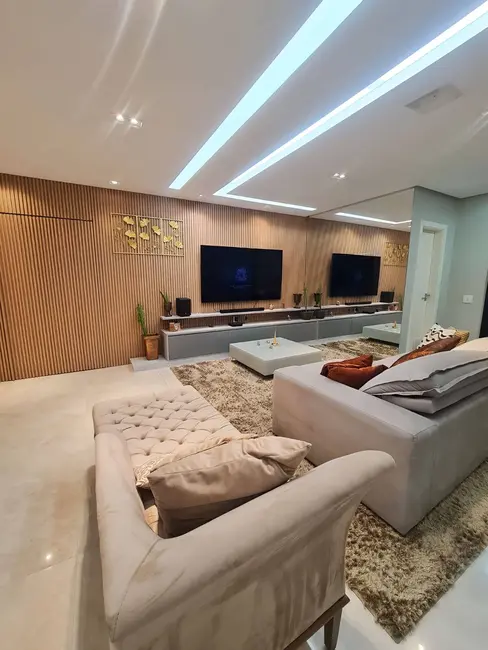 Casa com 4 quartos à venda, 600m2 em Ponta Negra, Manaus - AM - imagem 8 Foto 8 de Casa com 4 quartos à venda, 600m2 em Ponta Negra, Manaus - AM