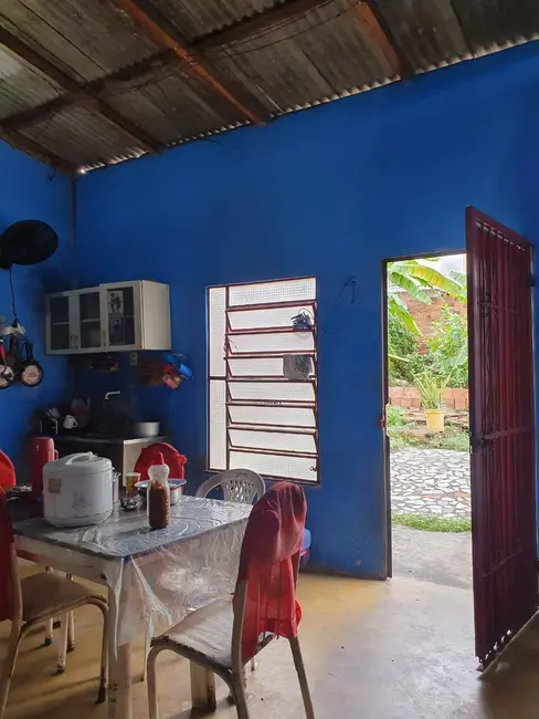 Foto 4 de Casa com 3 quartos à venda, 200m2 em São José Operário, Manaus - AM