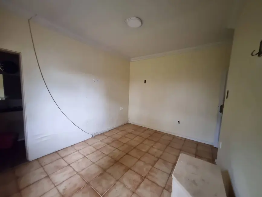 Foto 6 de Casa com 3 quartos à venda e para alugar, 600m2 em Chapada, Manaus - AM