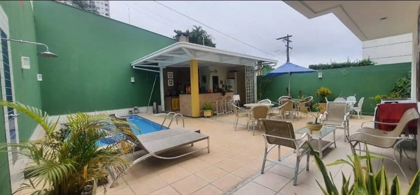 Foto 10 de Casa à venda em Ponta Negra, Manaus - AM