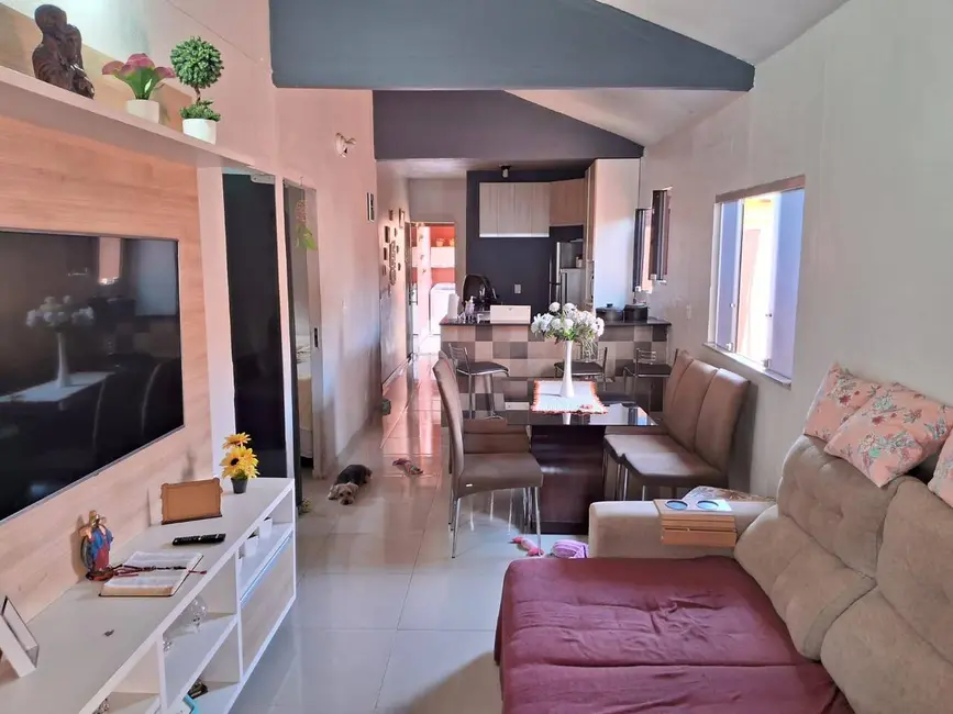 Casa com 3 quartos à venda em Santo Agostinho, Manaus - AM - imagem 8 Foto 8 de Casa com 3 quartos à venda em Santo Agostinho, Manaus - AM