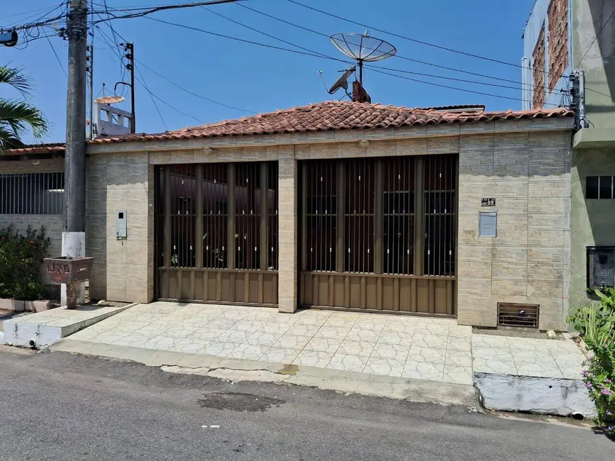 Foto 2 de Casa com 3 quartos à venda em Santo Agostinho, Manaus - AM