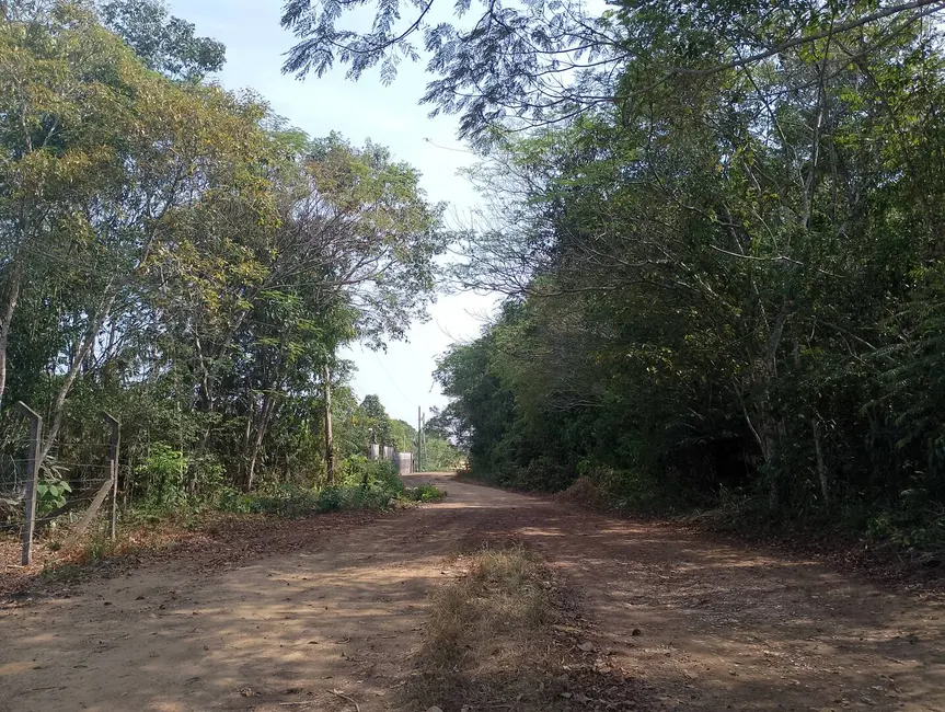 Foto 2 de Terreno / Lote à venda, 2000m2 em Iranduba - AM