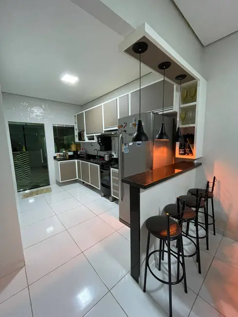 Foto 6 de Casa com 3 quartos à venda em Ponta Negra, Manaus - AM