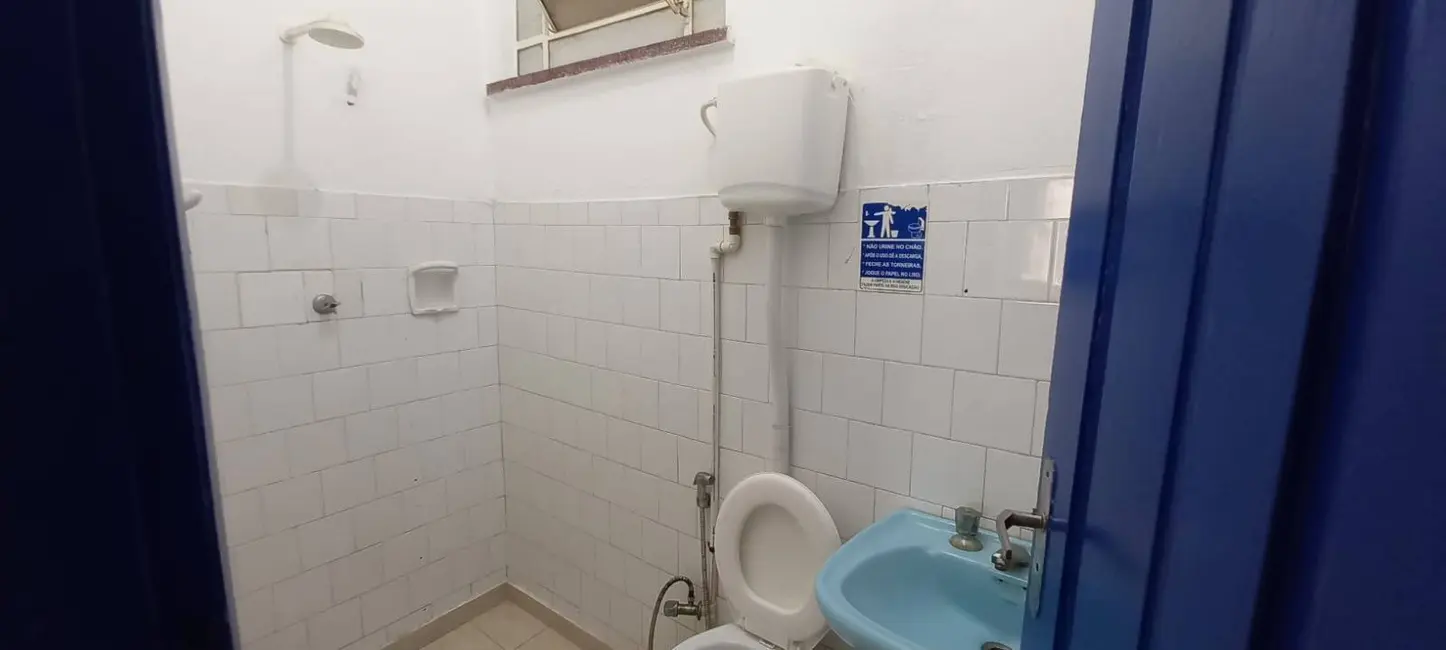 Foto 8 de Sala Comercial para alugar, 300m2 em Nossa Senhora das Graças, Manaus - AM