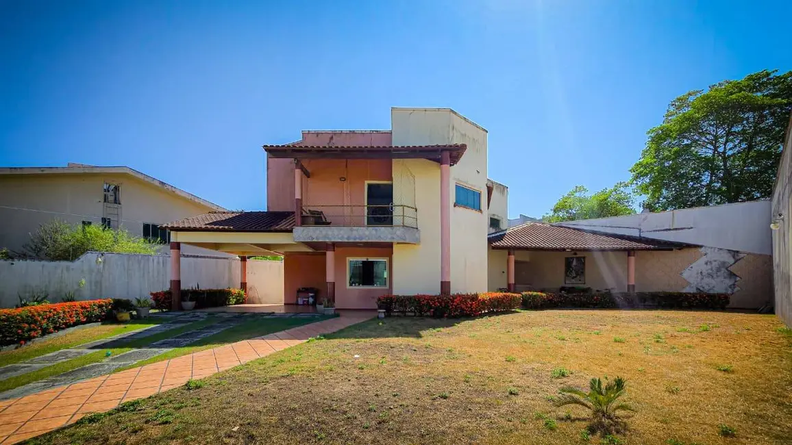 Casa com 3 quartos à venda, 600m2 em Ponta Negra, Manaus - AM - imagem 3 Foto 3 de Casa com 3 quartos à venda, 600m2 em Ponta Negra, Manaus - AM