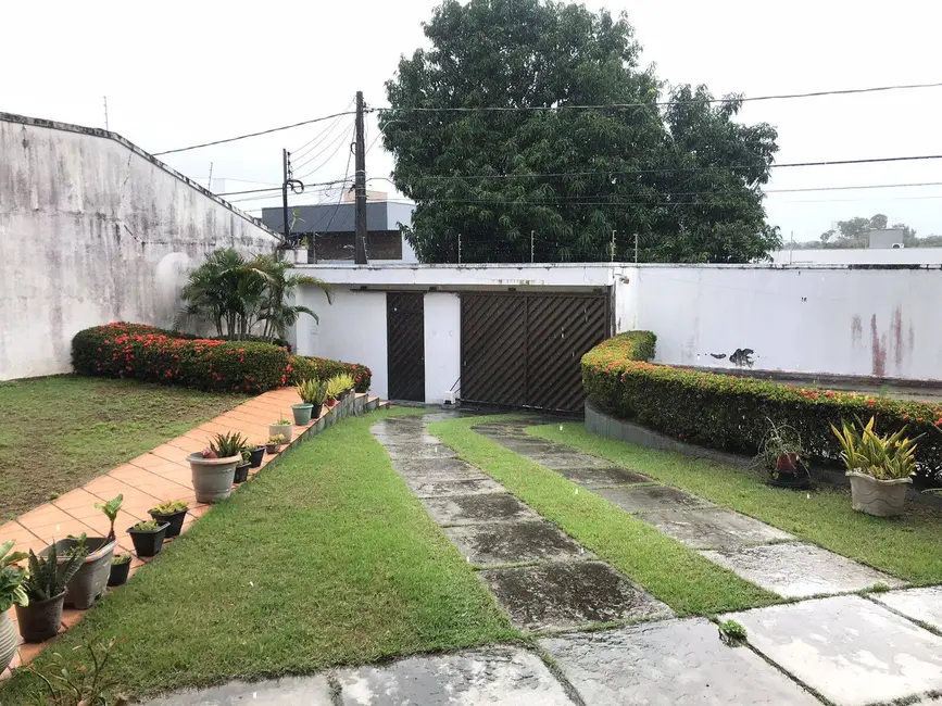 Foto 6 de Casa com 3 quartos à venda, 600m2 em Ponta Negra, Manaus - AM