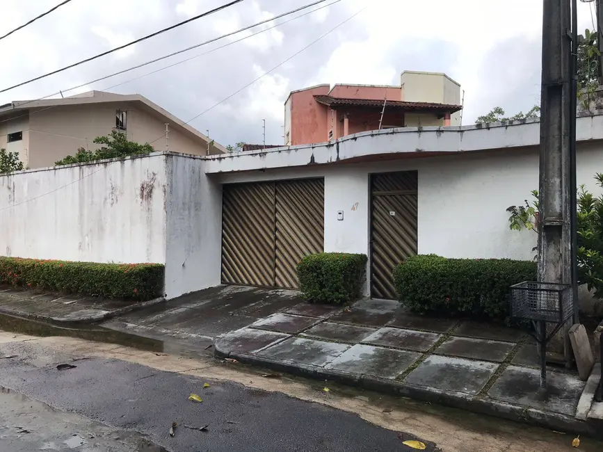 Foto 1 de Casa com 3 quartos à venda, 600m2 em Ponta Negra, Manaus - AM