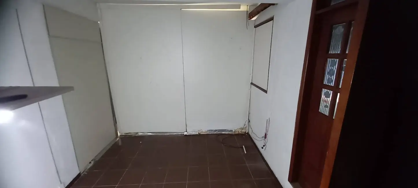 Casa à venda, 307m2 em Praça 14 de Janeiro, Manaus - AM - imagem 3 Foto 3 de Casa à venda, 307m2 em Praça 14 de Janeiro, Manaus - AM