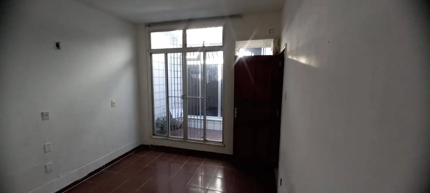 Foto 30 de Casa à venda, 307m2 em Praça 14 de Janeiro, Manaus - AM