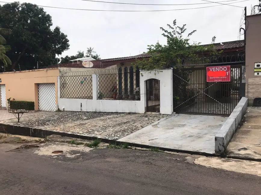 Foto 1 de Casa com 3 quartos à venda, 300m2 em Compensa, Manaus - AM