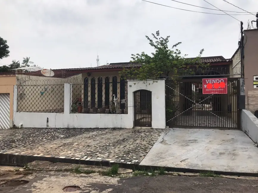 Foto 2 de Casa com 3 quartos à venda, 300m2 em Compensa, Manaus - AM