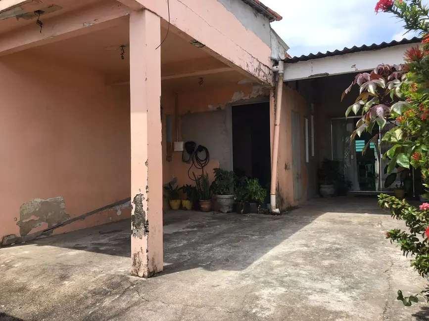 Foto 4 de Casa com 4 quartos à venda, 300m2 em Flores, Manaus - AM