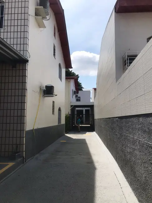 Apartamento com 3 quartos para alugar em Compensa, Manaus - AM - imagem 5 Foto 5 de Apartamento com 3 quartos para alugar em Compensa, Manaus - AM