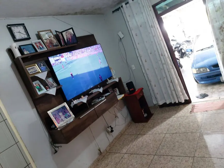 Foto 2 de Casa com 6 quartos à venda, 342m2 em Cachoeirinha, Manaus - AM