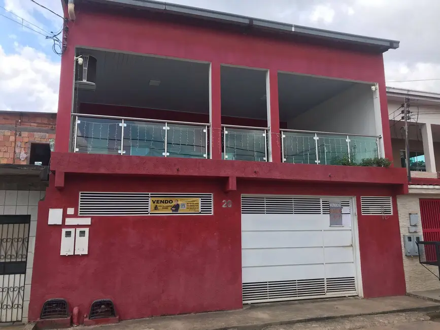 Casa com 5 quartos à venda, 107m2 em Lírio do Vale, Manaus - AM - imagem 3 Foto 3 de Casa com 5 quartos à venda, 107m2 em Lírio do Vale, Manaus - AM