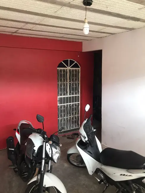 Casa com 5 quartos à venda, 107m2 em Lírio do Vale, Manaus - AM - imagem 8 Foto 8 de Casa com 5 quartos à venda, 107m2 em Lírio do Vale, Manaus - AM