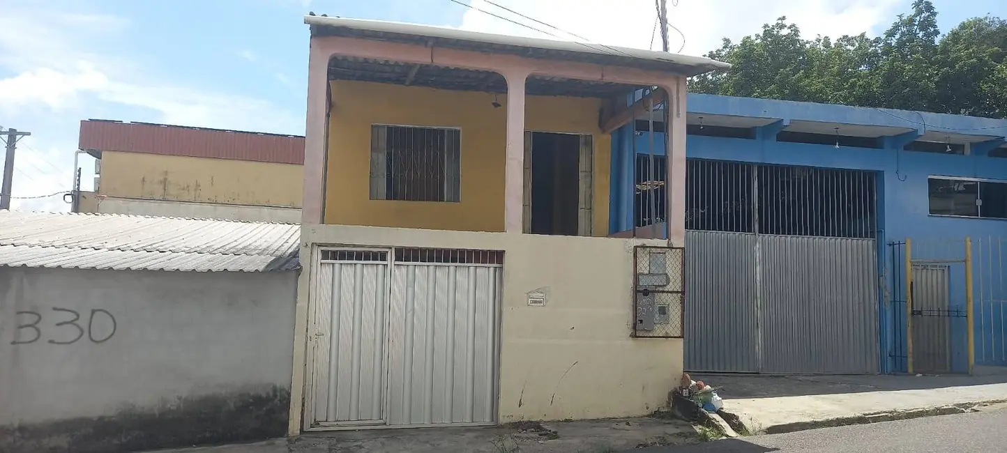 Casa com 4 quartos à venda em Petrópolis, Manaus - AM - imagem 1 Foto 1 de Casa com 4 quartos à venda em Petrópolis, Manaus - AM