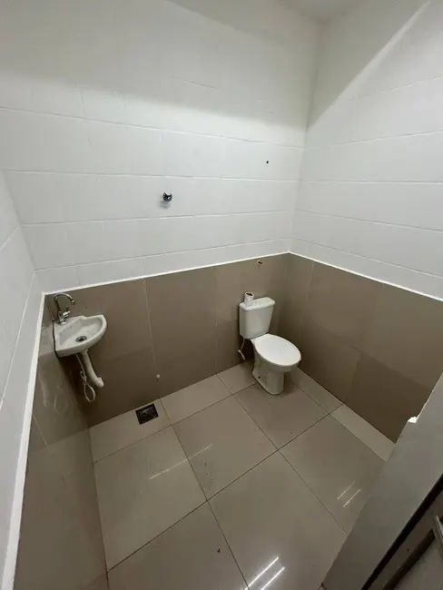 Foto 6 de Sala Comercial para alugar, 500m2 em Flores, Manaus - AM