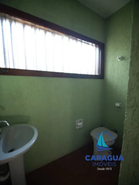 Foto 4 de Casa com 4 quartos para alugar, 266m2 em Sumaré, Caraguatatuba - SP