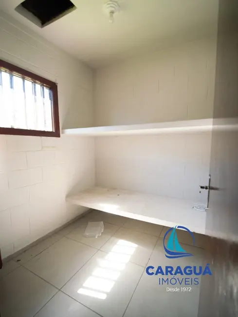 Foto 5 de Casa com 4 quartos para alugar, 266m2 em Sumaré, Caraguatatuba - SP