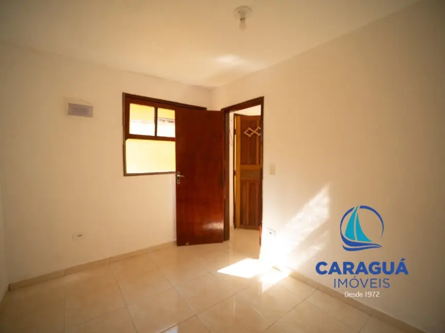 Foto 4 de Casa com 1 quarto para alugar, 40m2 em Sumaré, Caraguatatuba - SP