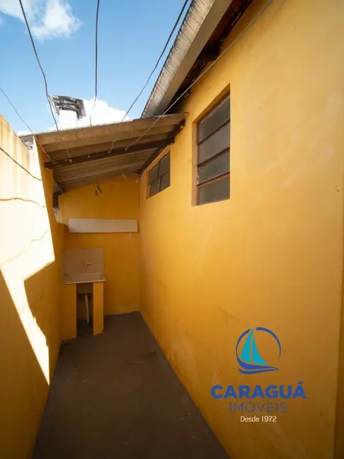 Foto 6 de Casa com 1 quarto para alugar, 40m2 em Sumaré, Caraguatatuba - SP