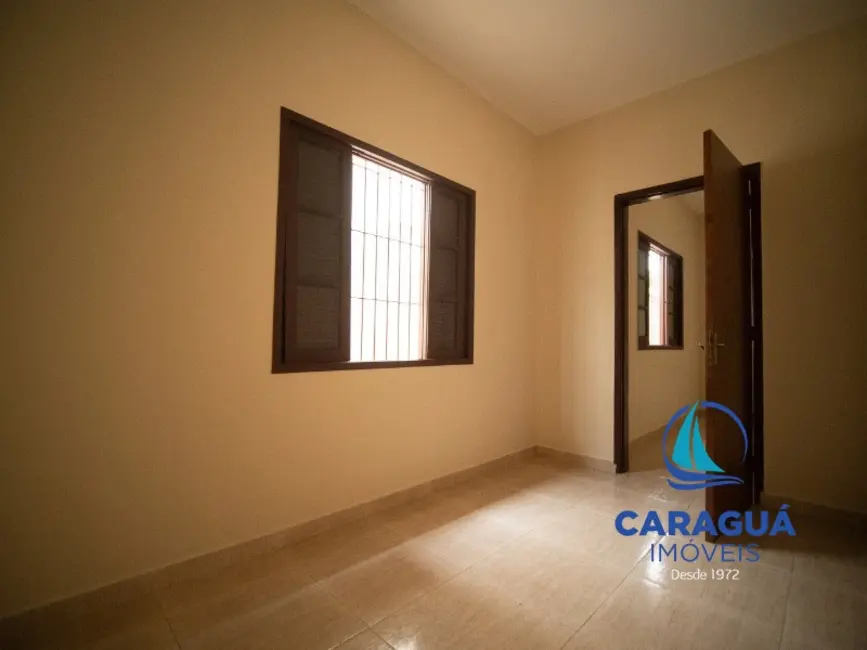 Foto 6 de Casa com 2 quartos para alugar, 150m2 em Indaiá, Caraguatatuba - SP