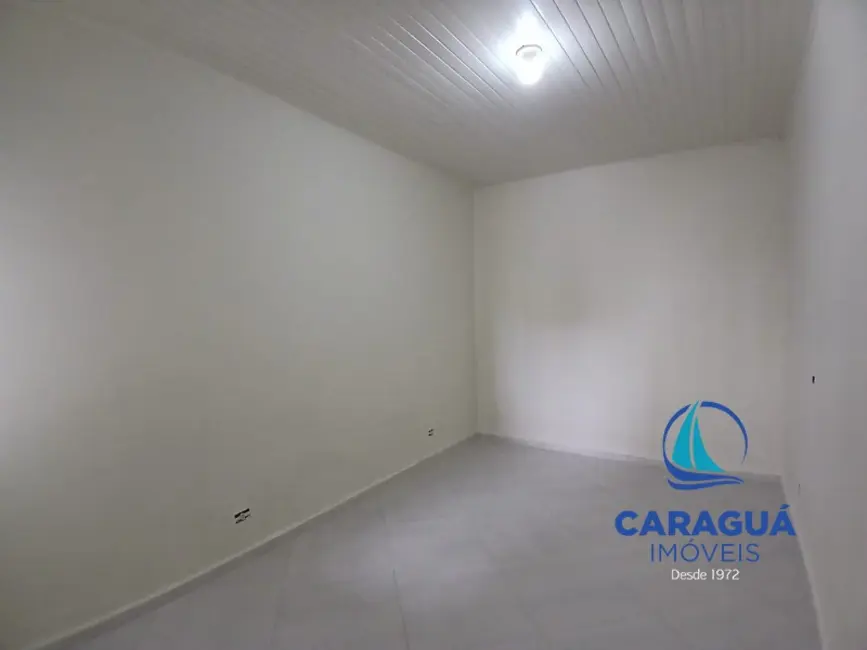 Foto 9 de Casa com 1 quarto para alugar, 35m2 em Cidade Jardim, Caraguatatuba - SP