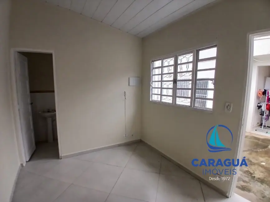 Foto 7 de Casa com 1 quarto para alugar, 35m2 em Cidade Jardim, Caraguatatuba - SP