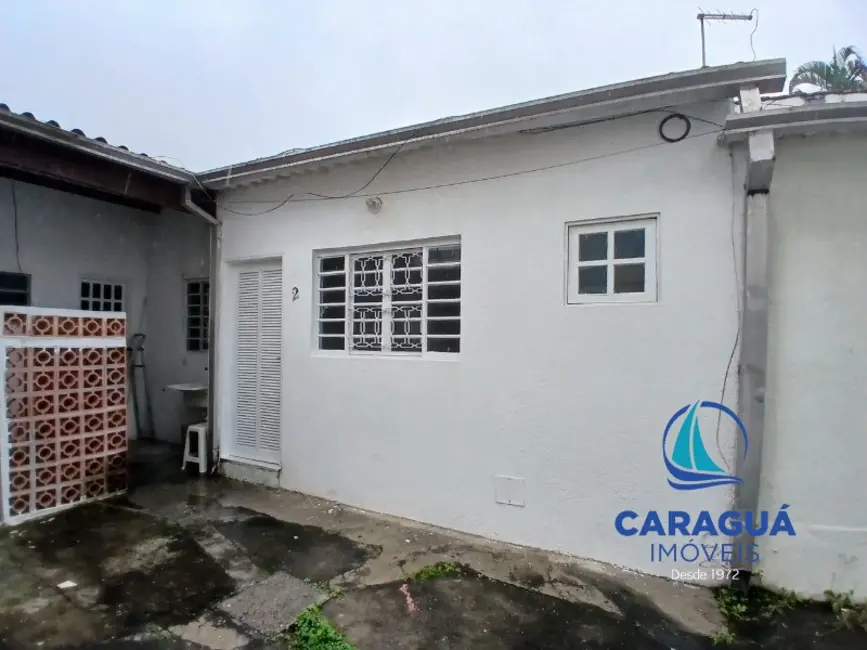 Foto 2 de Casa com 1 quarto para alugar, 35m2 em Cidade Jardim, Caraguatatuba - SP