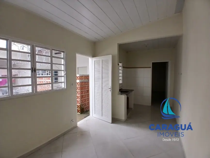 Foto 5 de Casa com 1 quarto para alugar, 35m2 em Cidade Jardim, Caraguatatuba - SP
